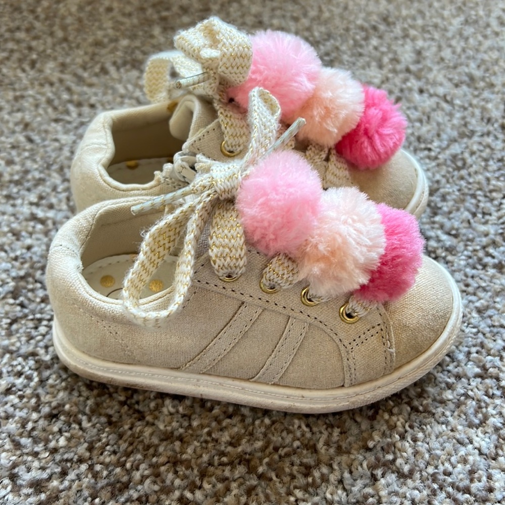 Cat and Jack Toddler Girl shoes